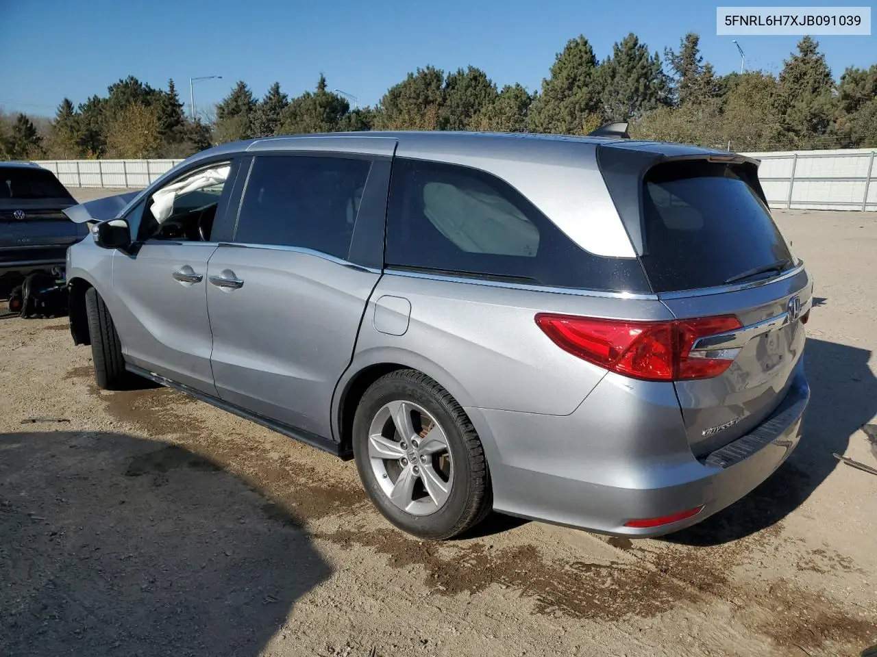 5FNRL6H7XJB091039 2018 Honda Odyssey Exl