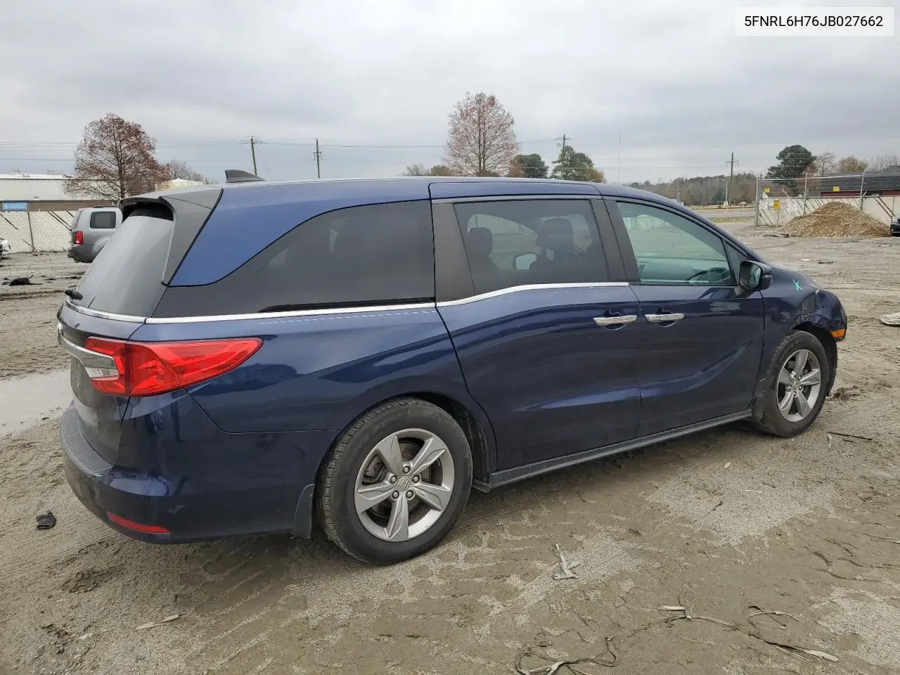 5FNRL6H76JB027662 2018 Honda Odyssey Exl