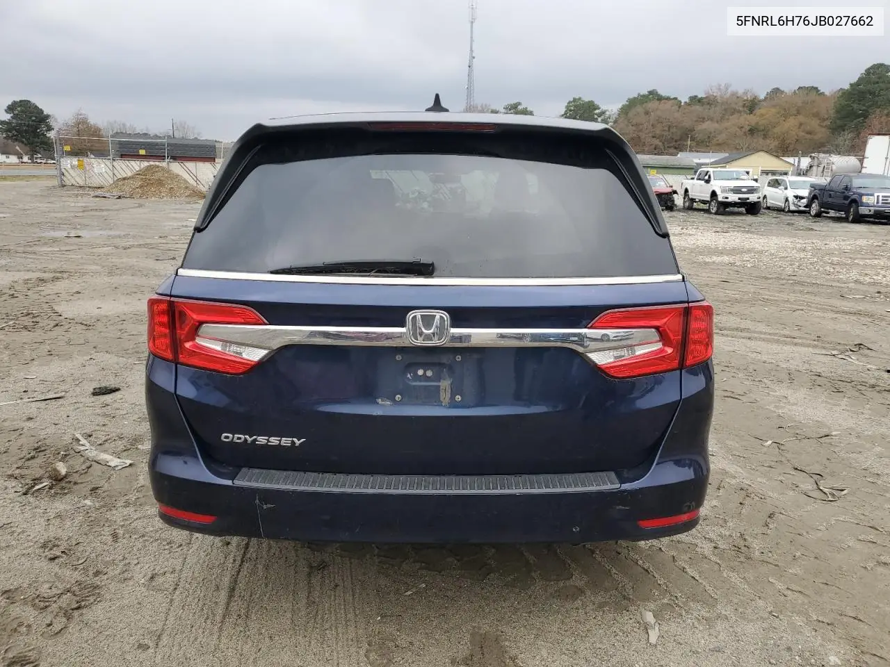 5FNRL6H76JB027662 2018 Honda Odyssey Exl