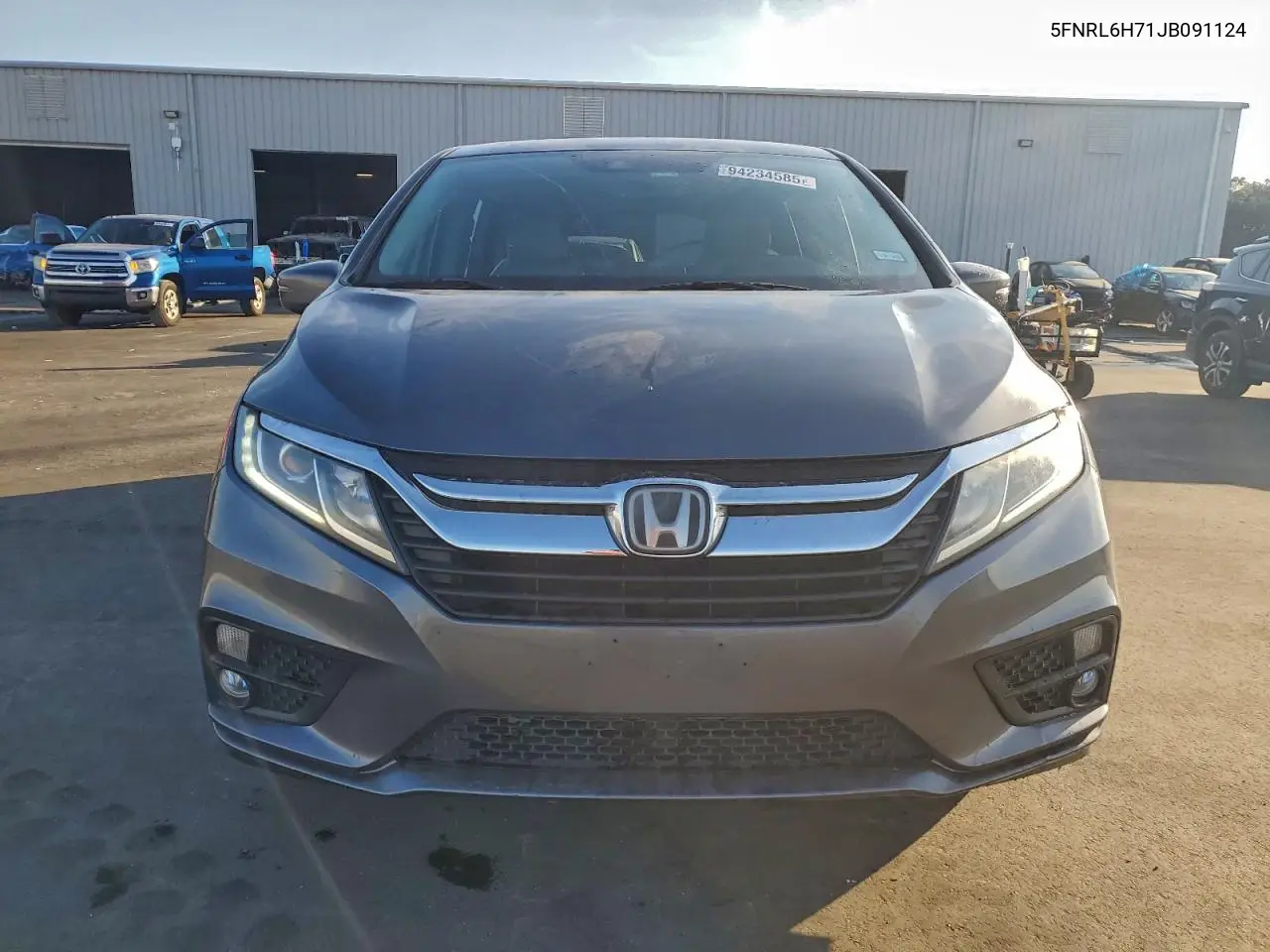 5FNRL6H71JB091124 2018 Honda Odyssey Exl