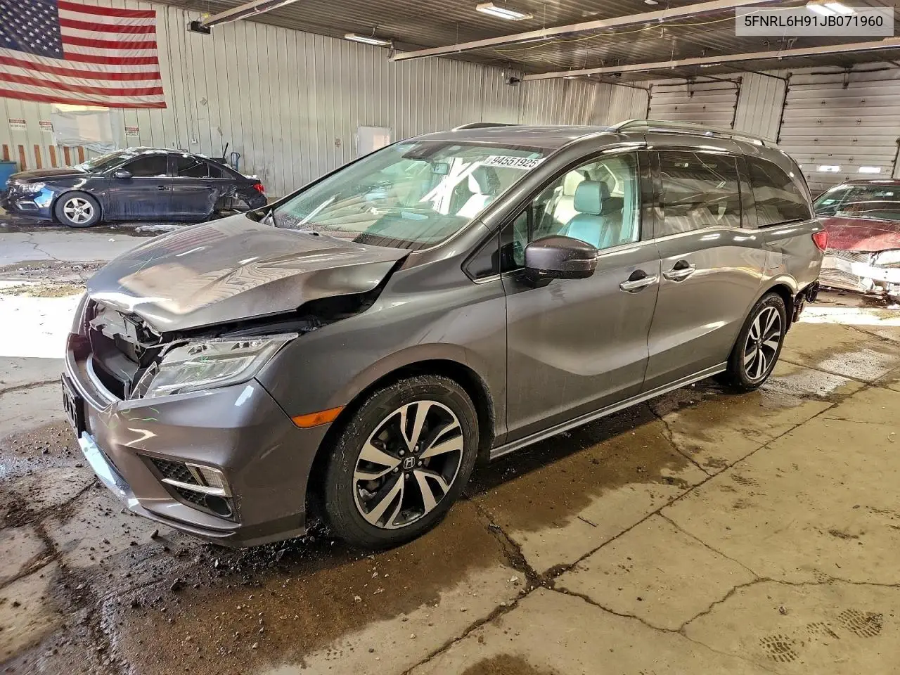 5FNRL6H91JB071960 2018 Honda Odyssey Elite