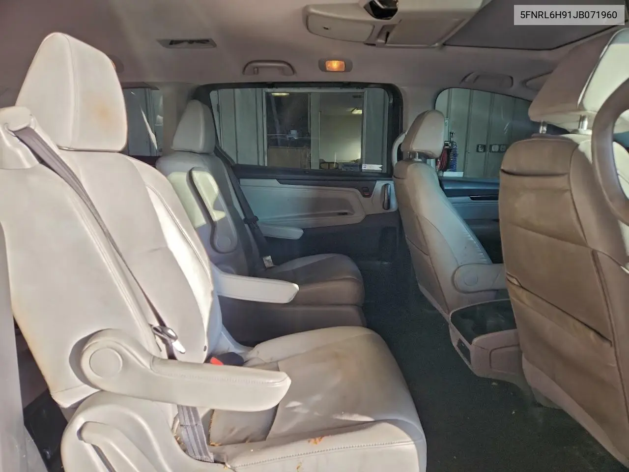 5FNRL6H91JB071960 2018 Honda Odyssey Elite