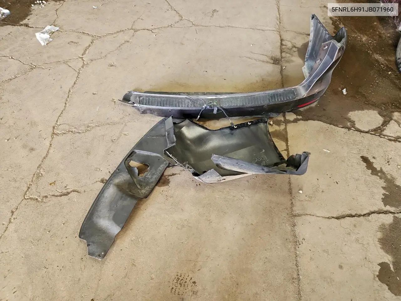 5FNRL6H91JB071960 2018 Honda Odyssey Elite