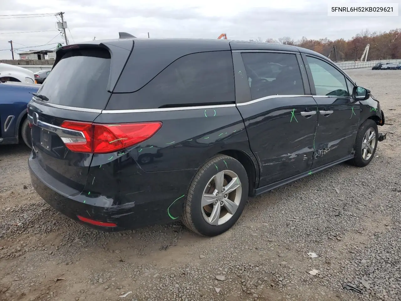 5FNRL6H52KB029621 2019 Honda Odyssey Ex