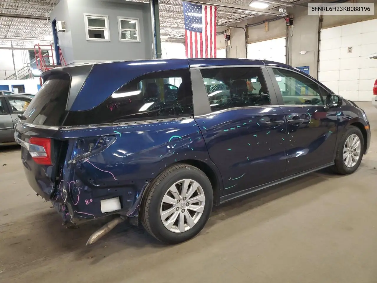 5FNRL6H23KB088196 2019 Honda Odyssey Lx