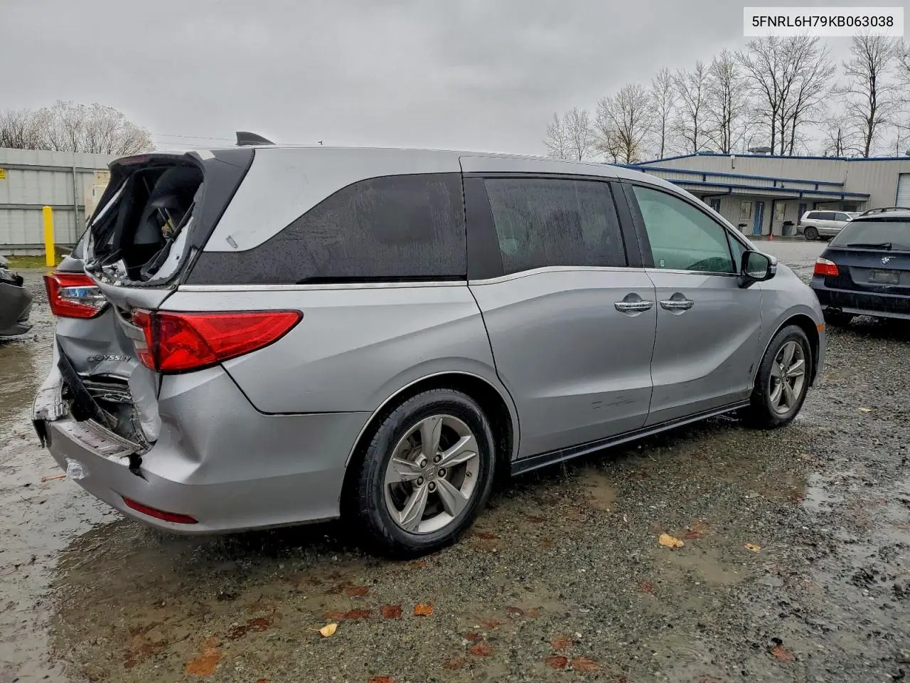 5FNRL6H79KB063038 2019 Honda Odyssey Exl