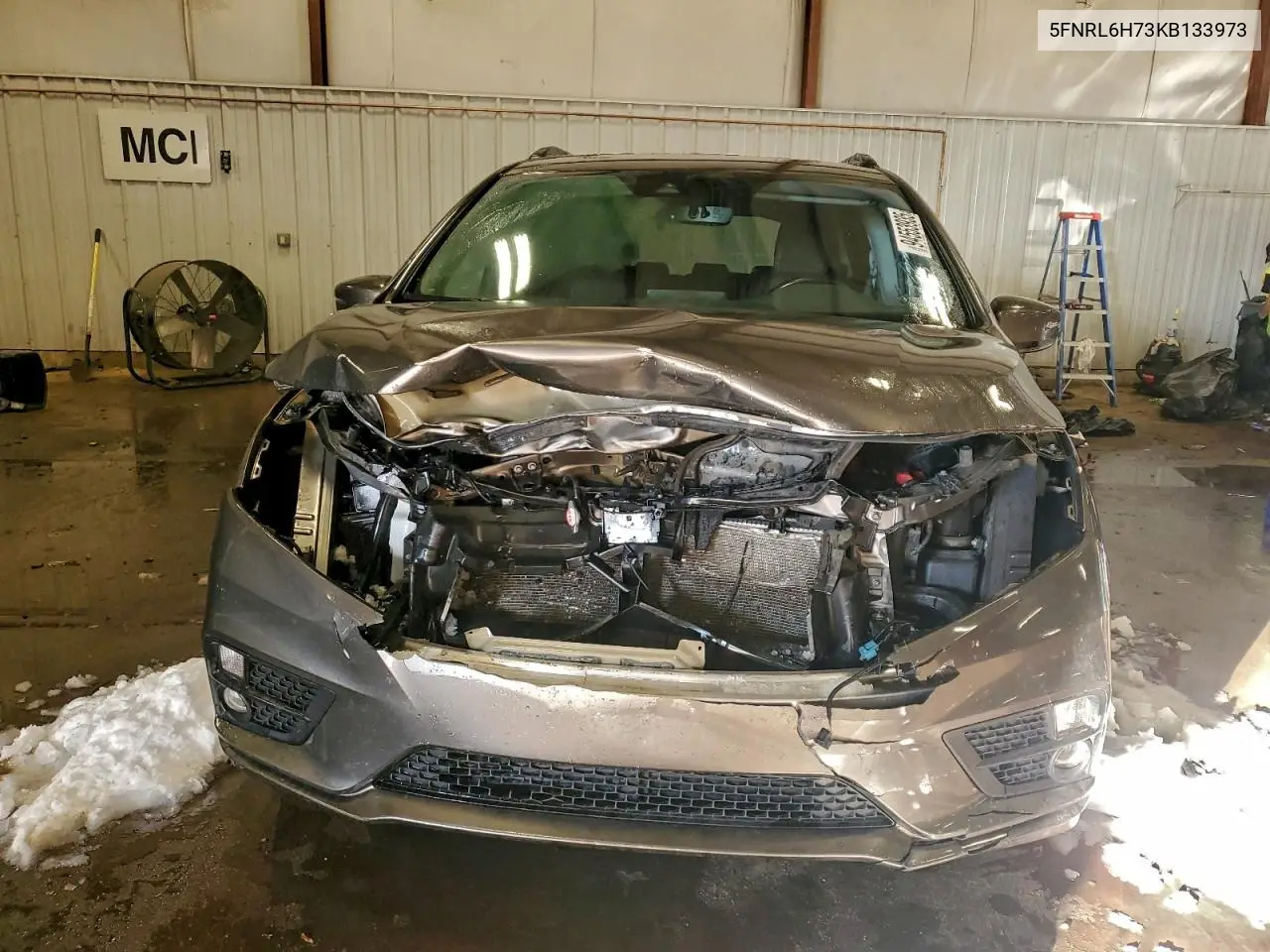 5FNRL6H73KB133973 2019 Honda Odyssey Exl