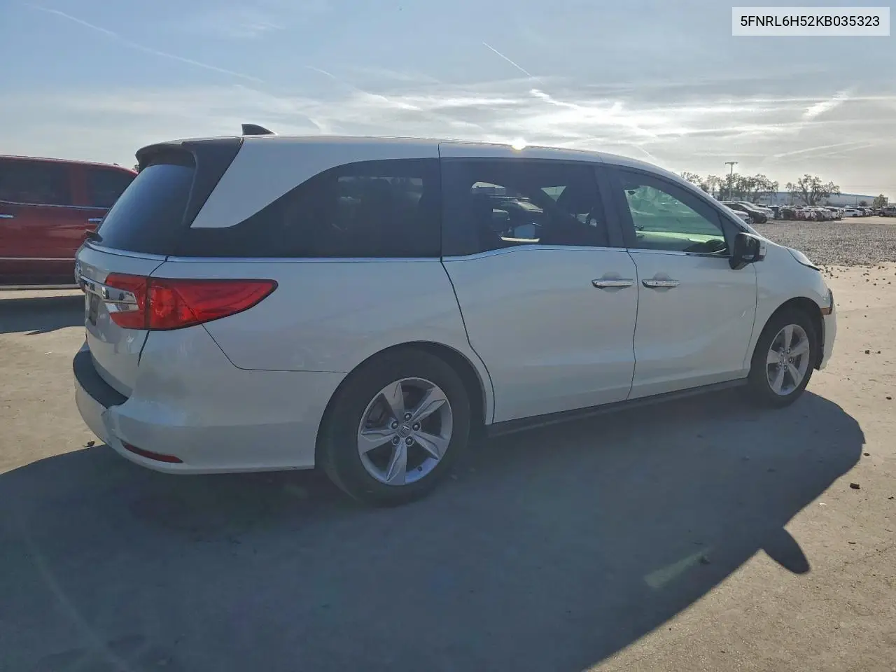 5FNRL6H52KB035323 2019 Honda Odyssey Ex