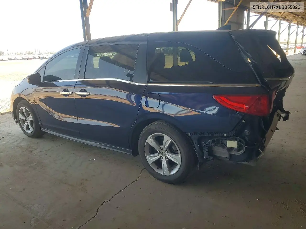 5FNRL6H7XLB055323 2020 Honda Odyssey Exl