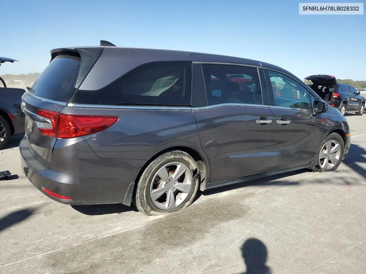 5FNRL6H78LB028332 2020 Honda Odyssey Exl