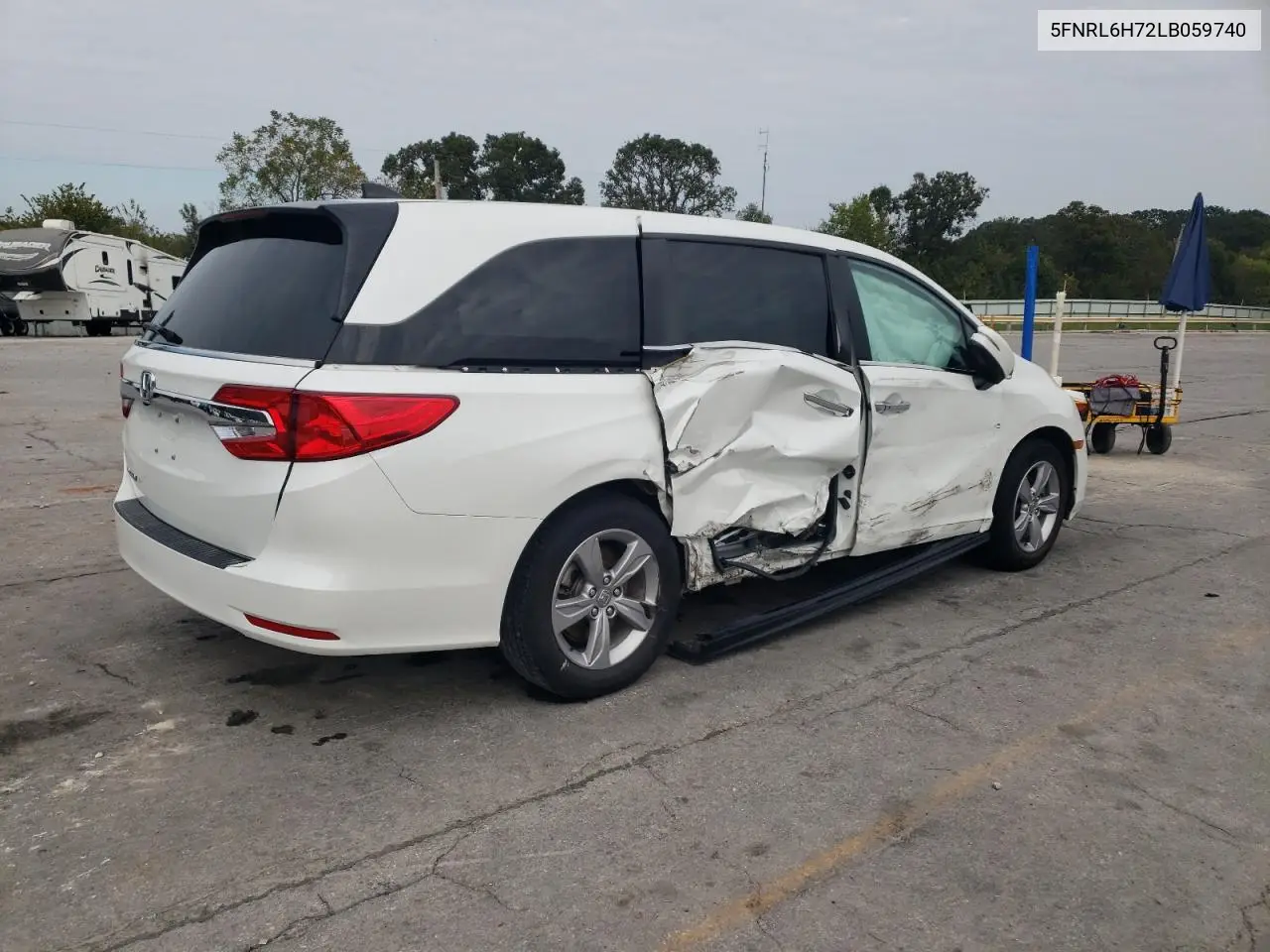 5FNRL6H72LB059740 2020 Honda Odyssey Exl