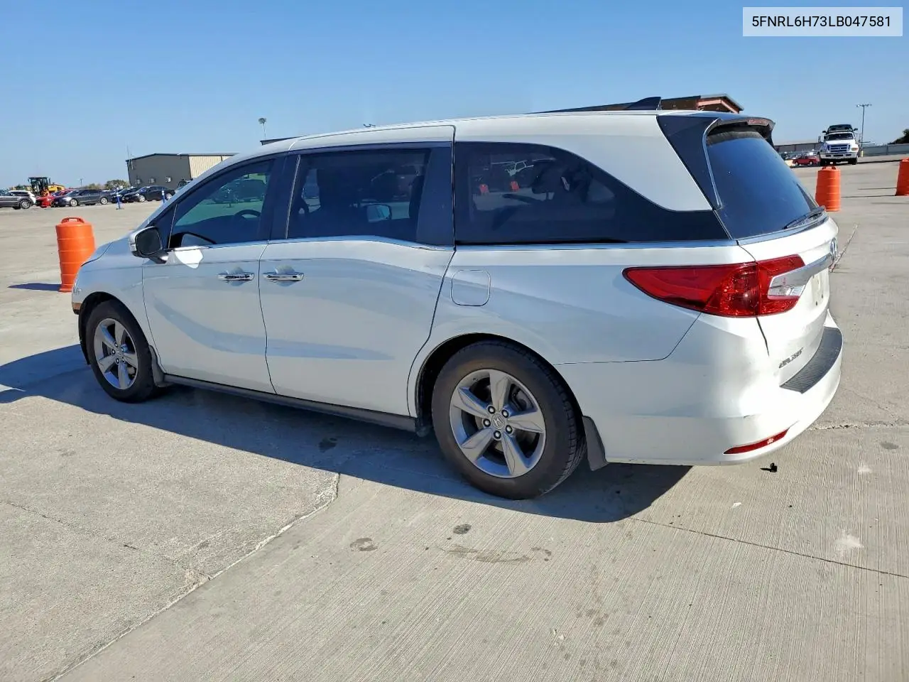 5FNRL6H73LB047581 2020 Honda Odyssey Exl