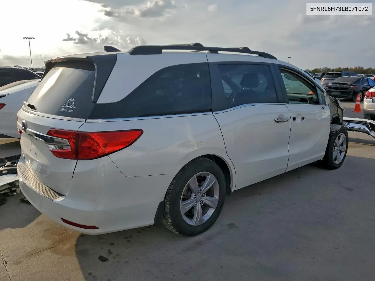 5FNRL6H73LB071072 2020 Honda Odyssey Exl