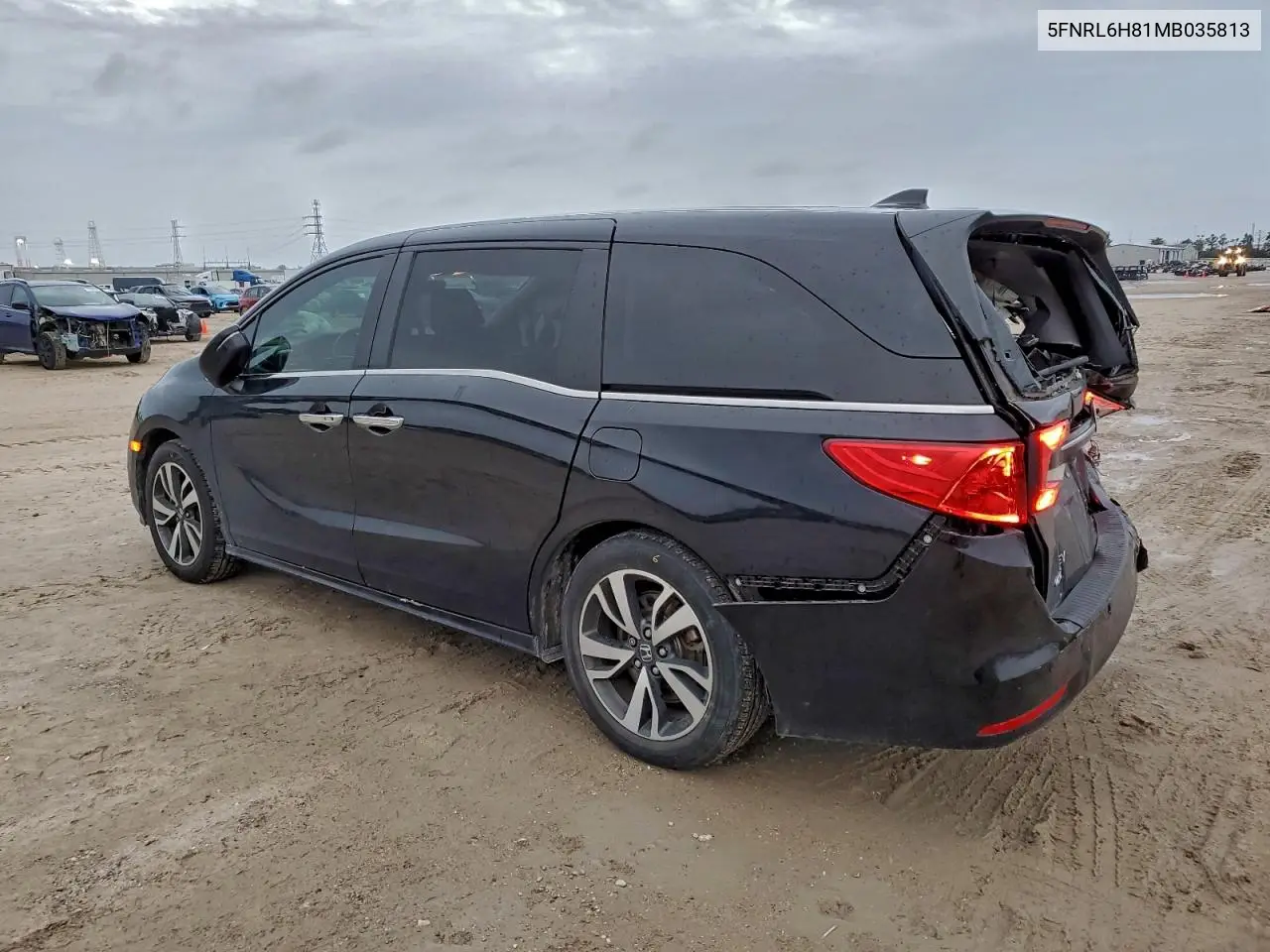 5FNRL6H81MB035813 2021 Honda Odyssey Touring