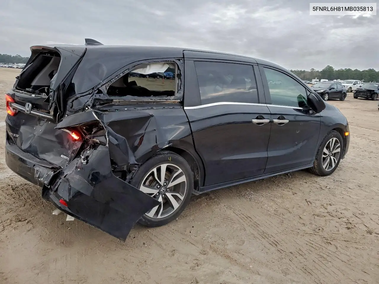5FNRL6H81MB035813 2021 Honda Odyssey Touring