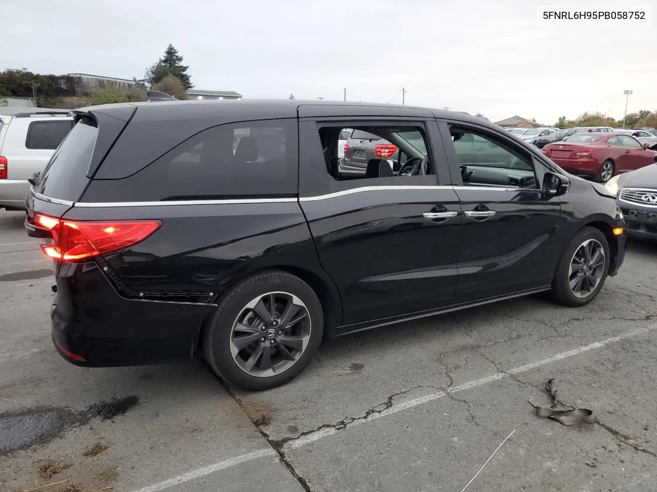 5FNRL6H95PB058752 2023 Honda Odyssey Elite