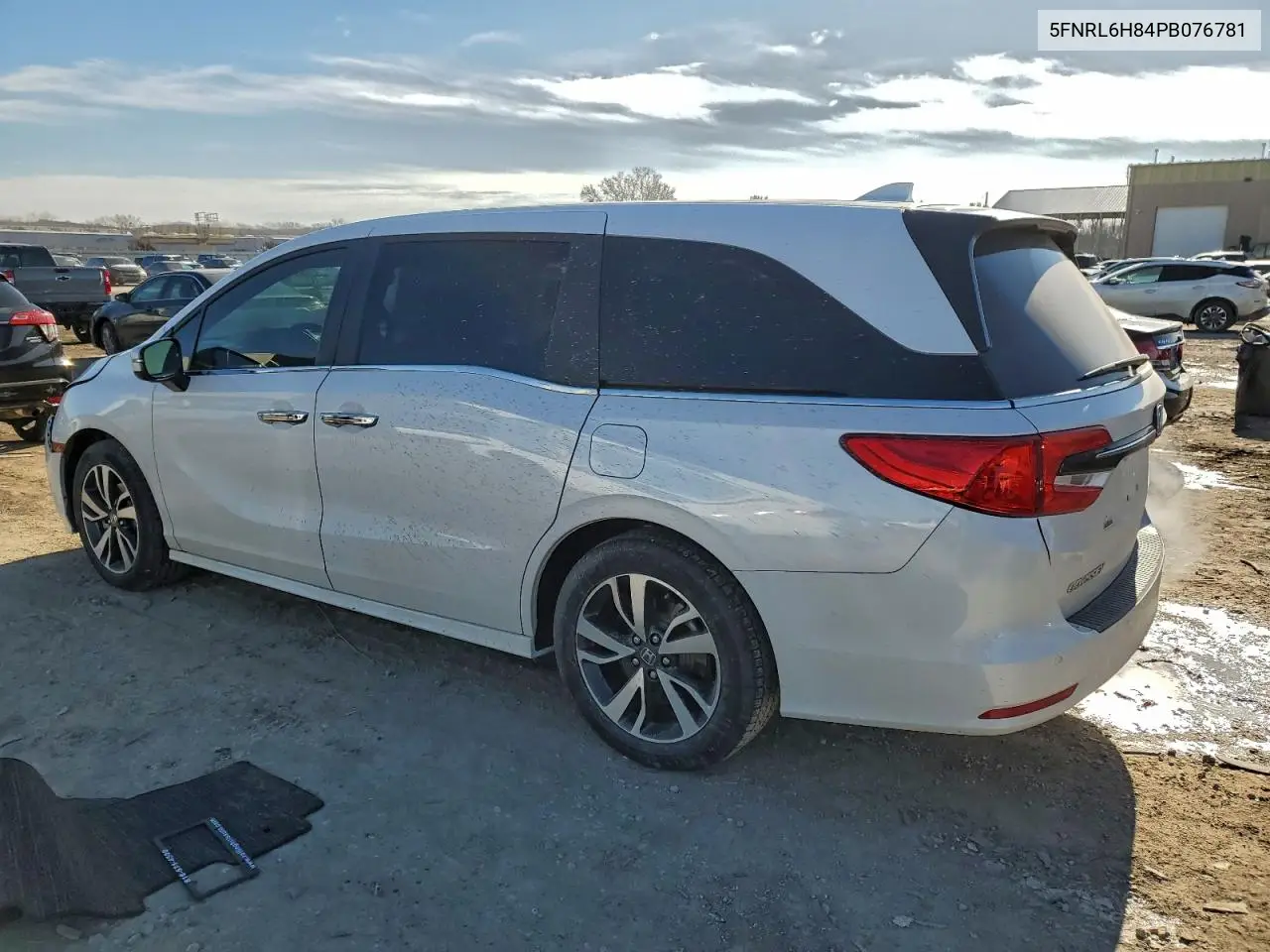 5FNRL6H84PB076781 2023 Honda Odyssey Touring