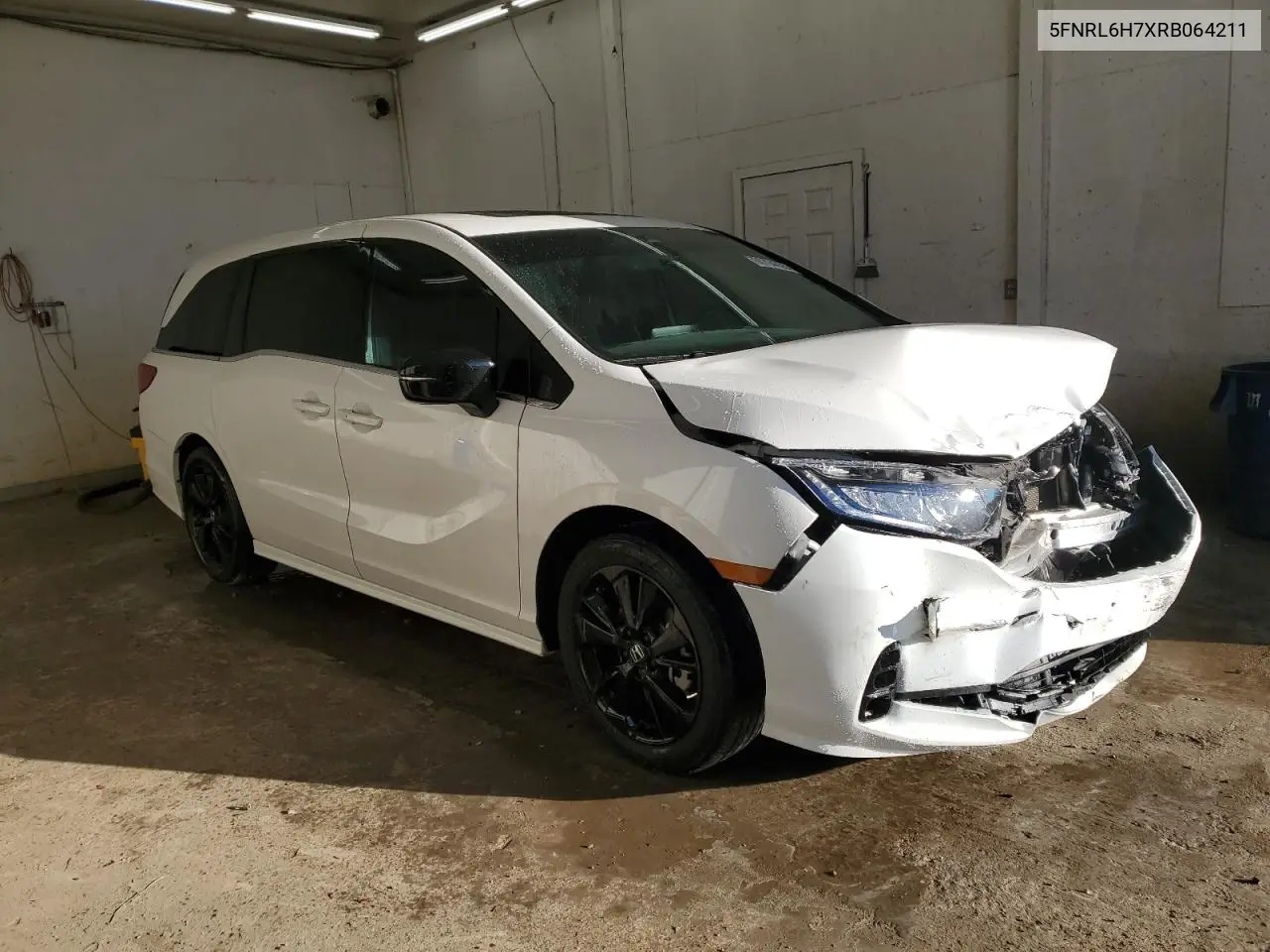 5FNRL6H7XRB064211 2024 Honda Odyssey Sport