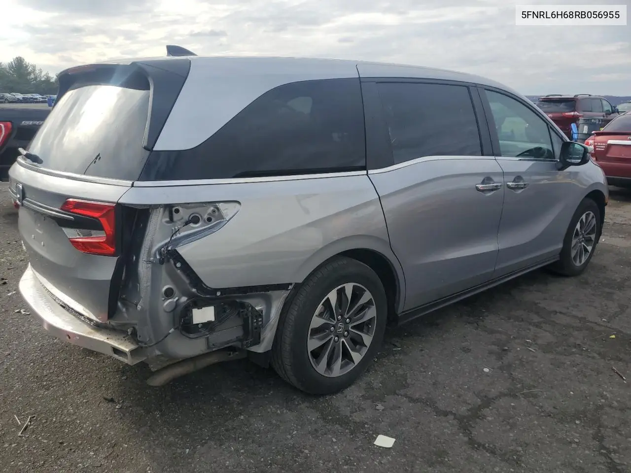 5FNRL6H68RB056955 2024 Honda Odyssey Exl