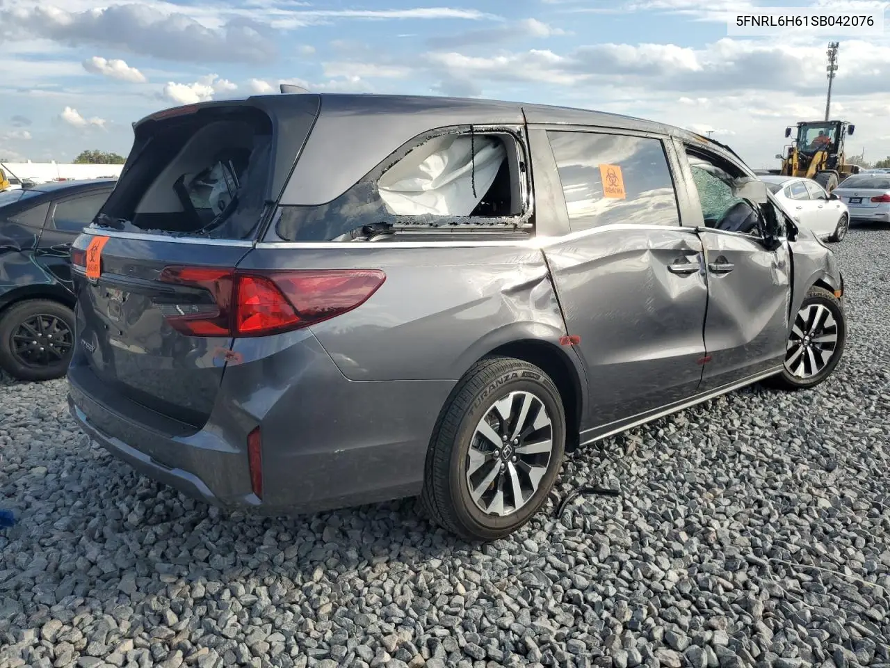 5FNRL6H61SB042076 2025 Honda Odyssey Exl