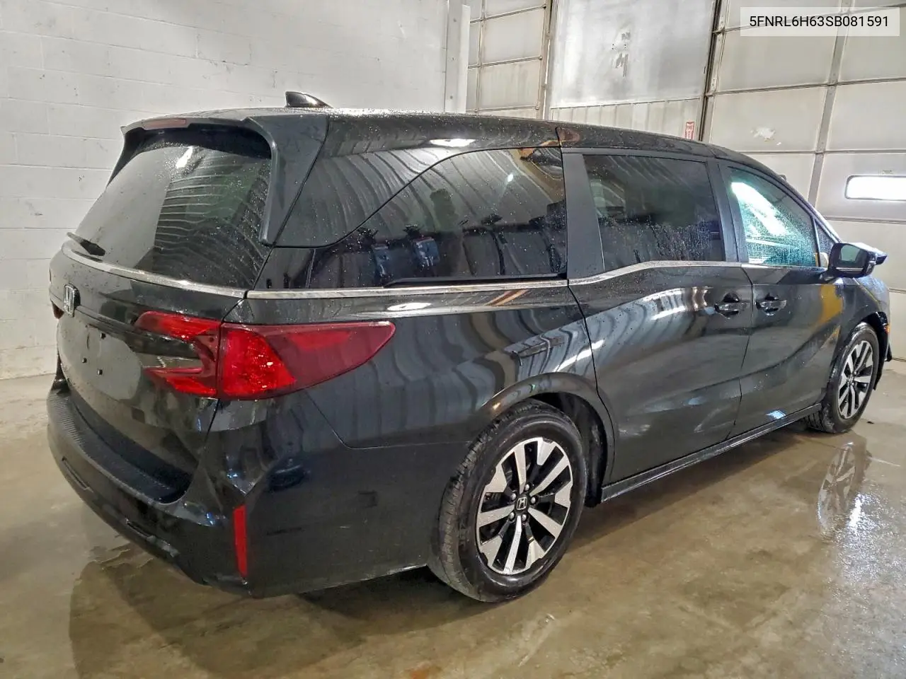 5FNRL6H63SB081591 2025 Honda Odyssey Exl