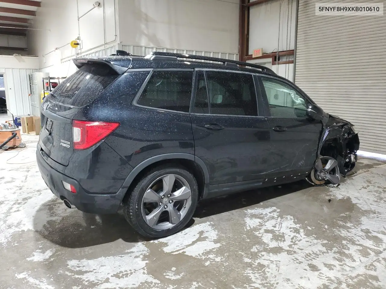 5FNYF8H9XKB010610 2019 Honda Passport Touring
