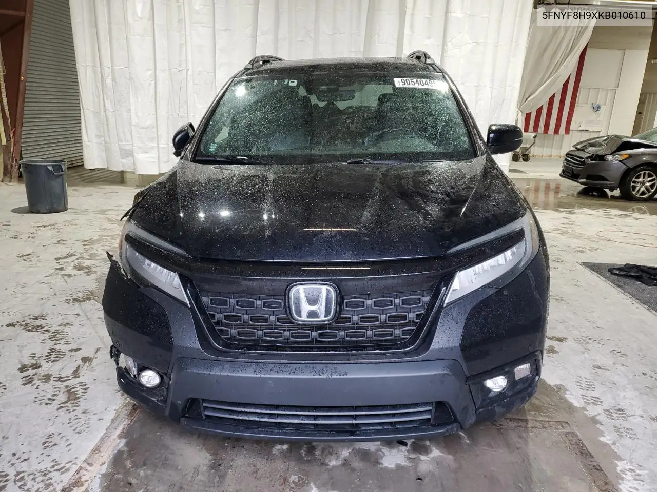 5FNYF8H9XKB010610 2019 Honda Passport Touring