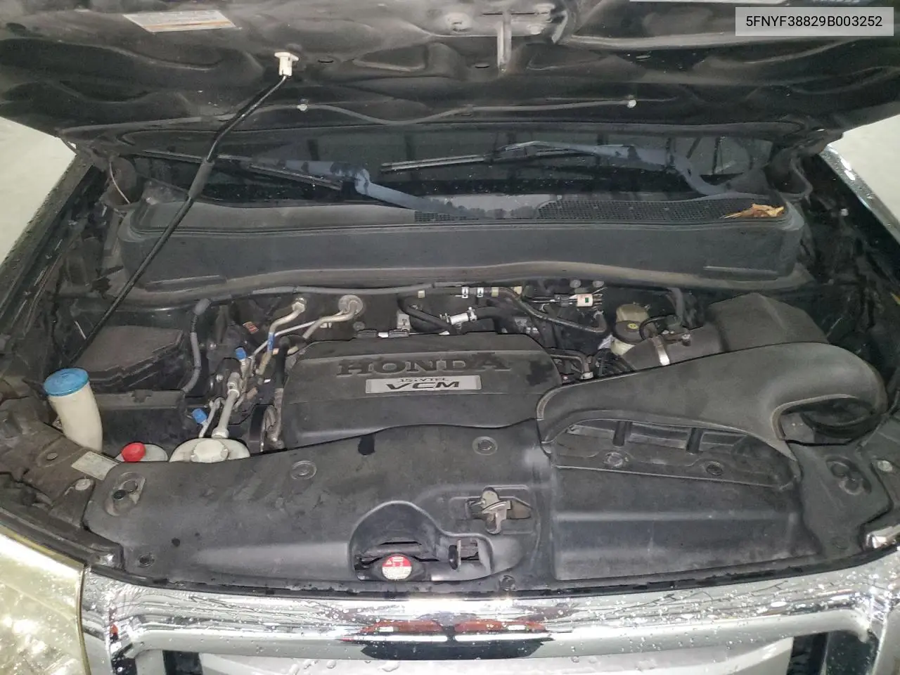 5FNYF38829B003252 2009 Honda Pilot Touring