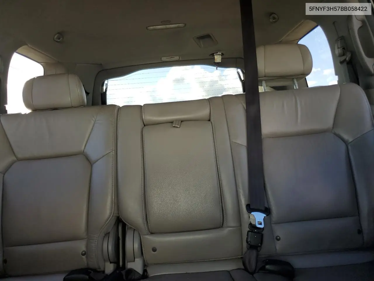 5FNYF3H57BB058422 2011 Honda Pilot Exl