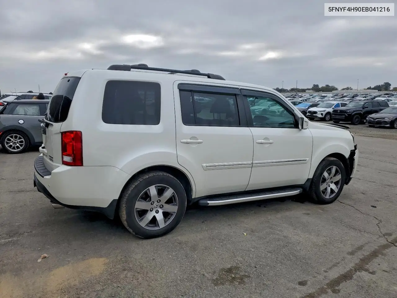 5FNYF4H90EB041216 2014 Honda Pilot Touring