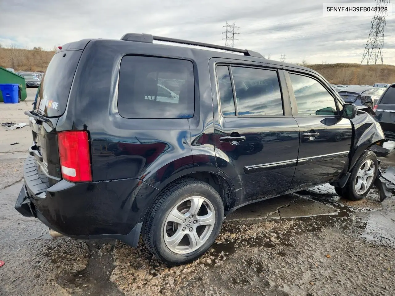 5FNYF4H39FB048128 2015 Honda Pilot Se