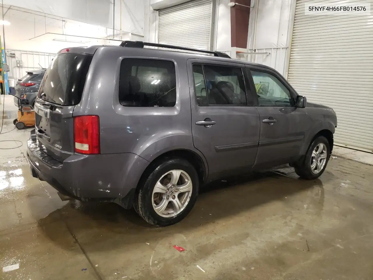 5FNYF4H66FB014576 2015 Honda Pilot Exl