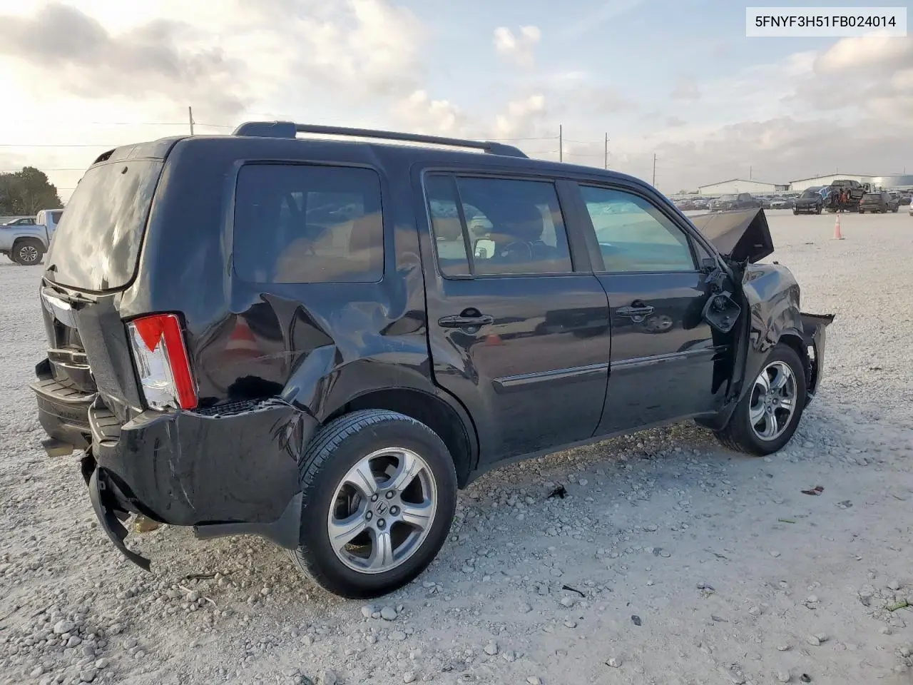 5FNYF3H51FB024014 2015 Honda Pilot Exl
