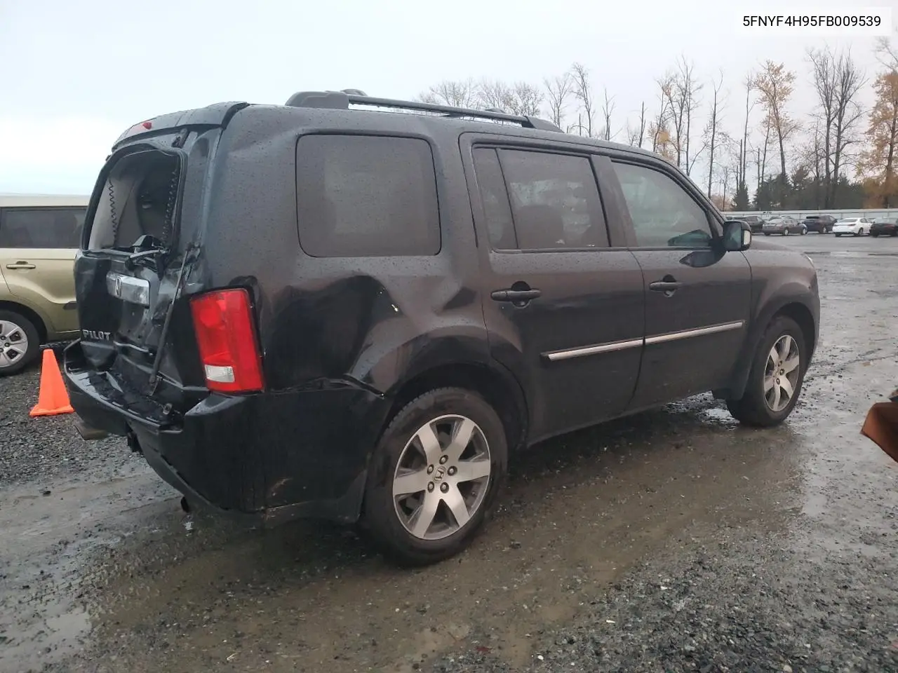 5FNYF4H95FB009539 2015 Honda Pilot Touring