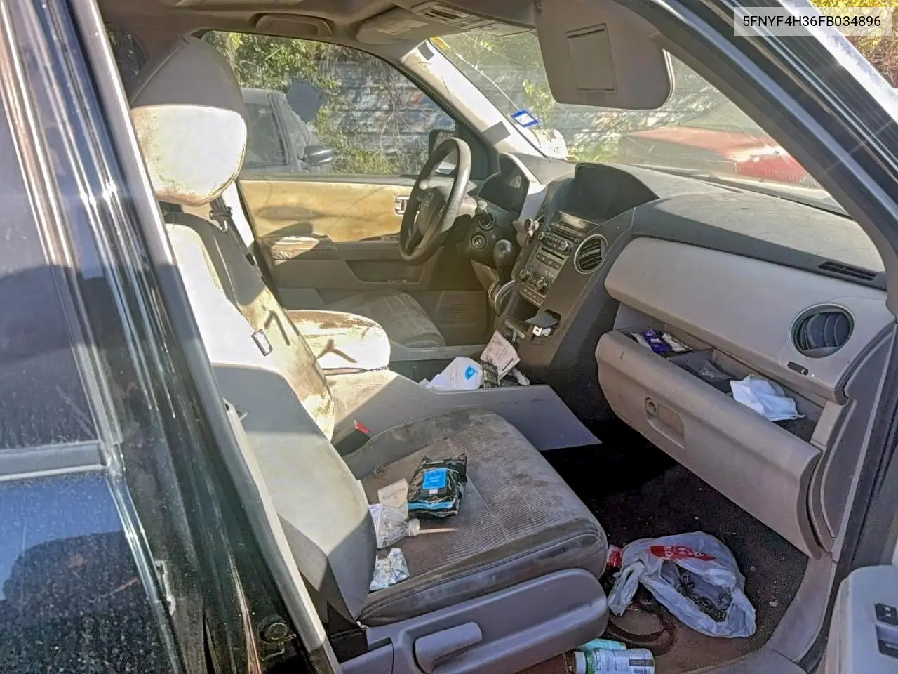 5FNYF4H36FB034896 2015 Honda Pilot Se