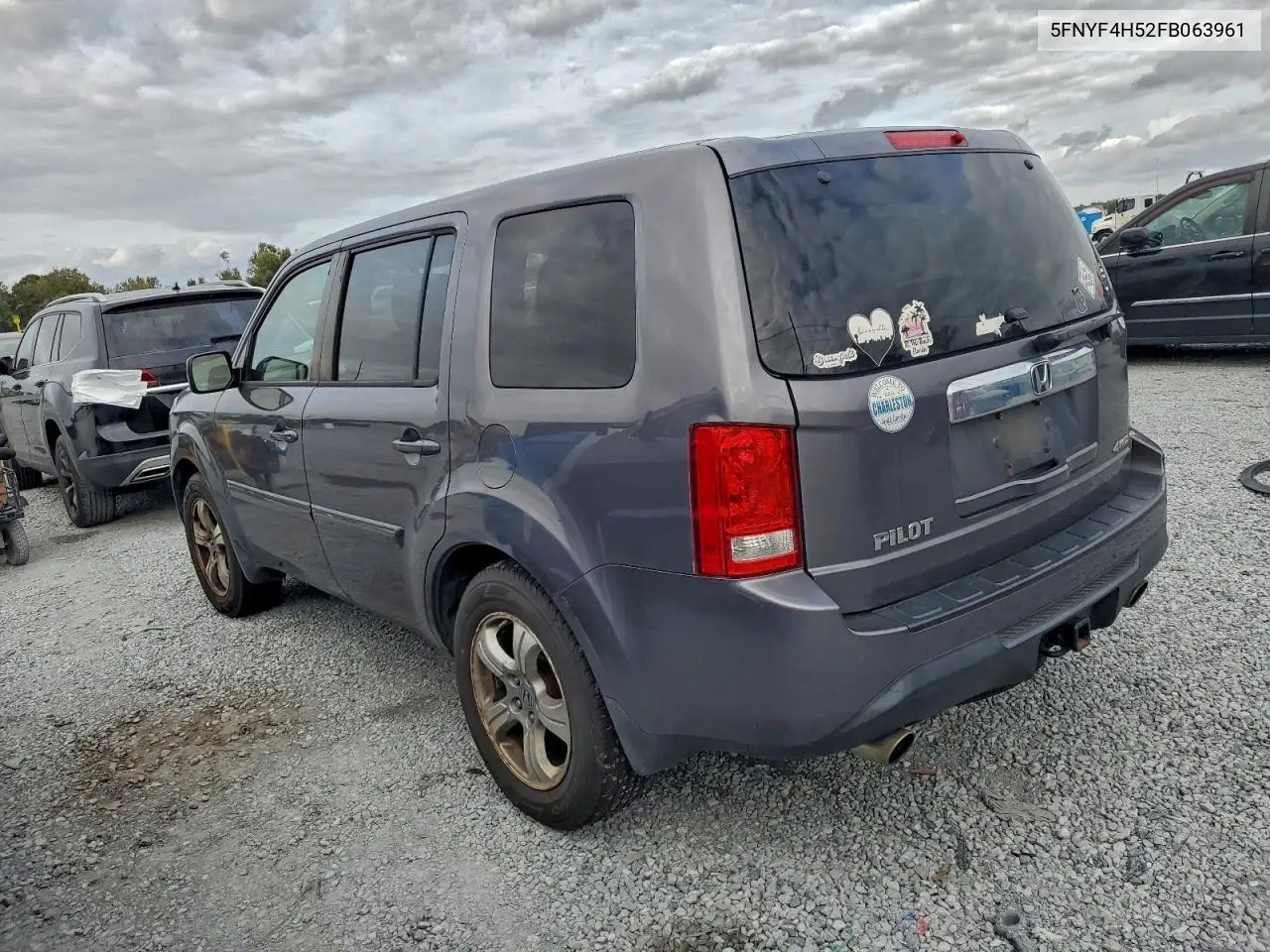 5FNYF4H52FB063961 2015 Honda Pilot Exl