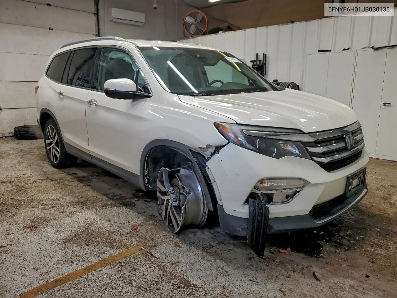 5FNYF6H01JB030135 2018 Honda Pilot Elite
