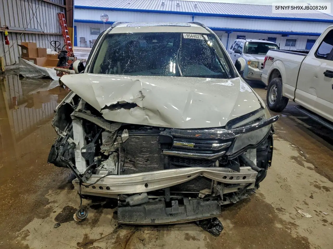 5FNYF5H9XJB008269 2018 Honda Pilot Touring