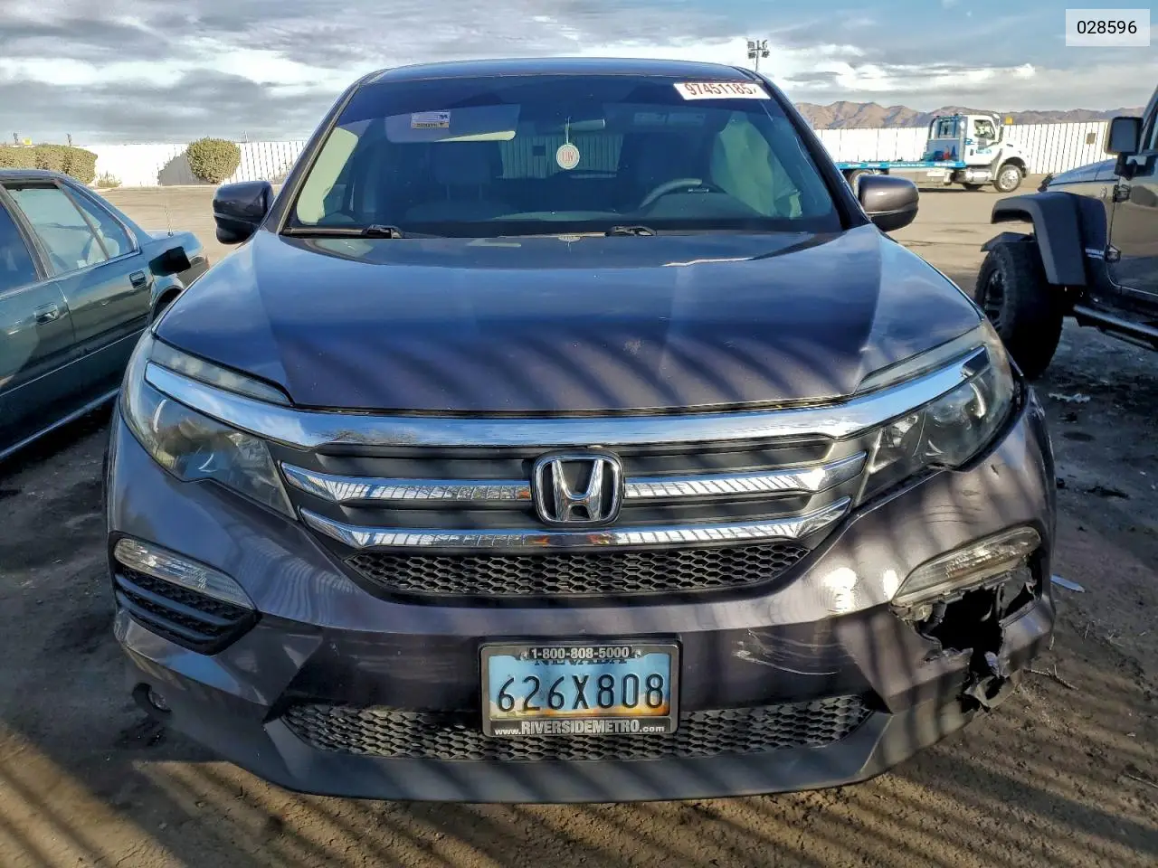 028596 2018 Honda Pilot Ex