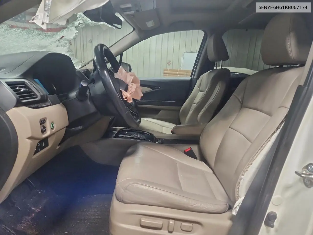 5FNYF6H61KB067174 2019 Honda Pilot Touring