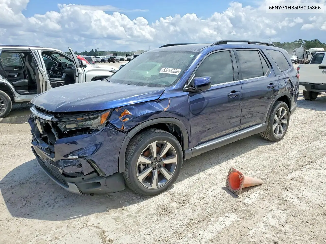 5FNYG1H85PB005365 2023 Honda Pilot Elite