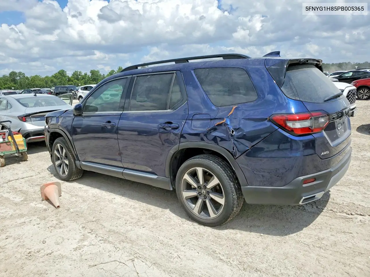 5FNYG1H85PB005365 2023 Honda Pilot Elite