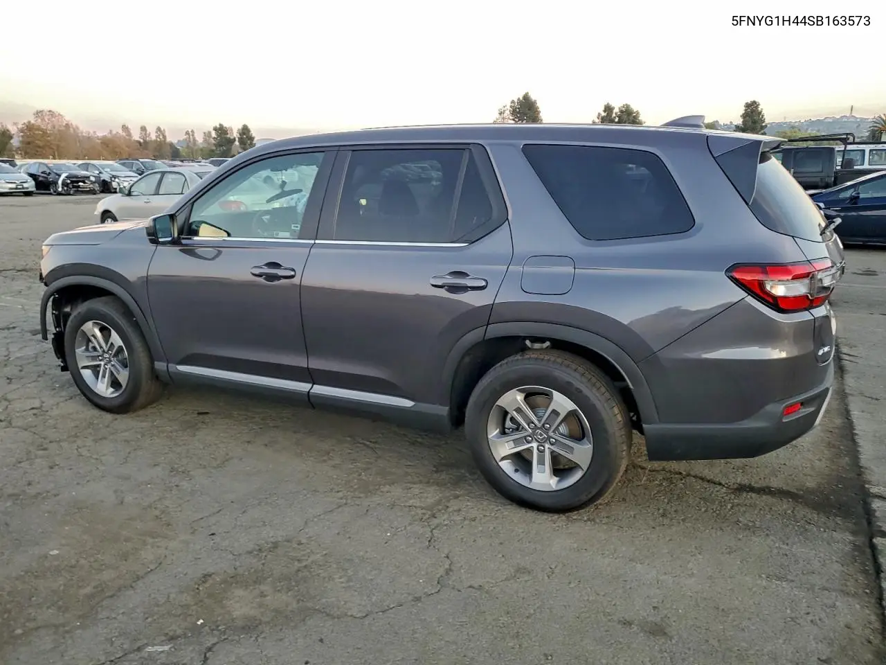 5FNYG1H44SB163573 2025 Honda Pilot Exl