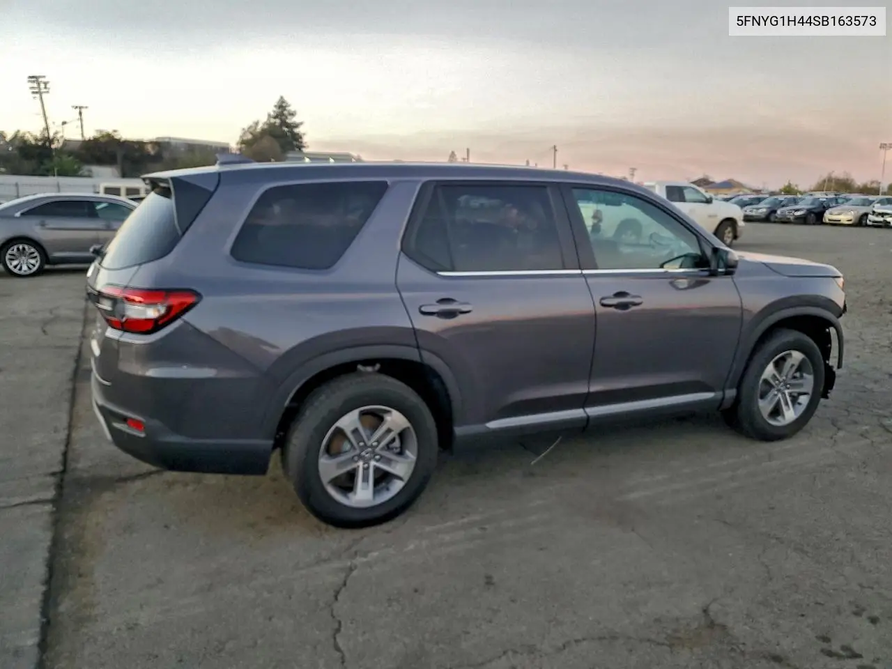 5FNYG1H44SB163573 2025 Honda Pilot Exl