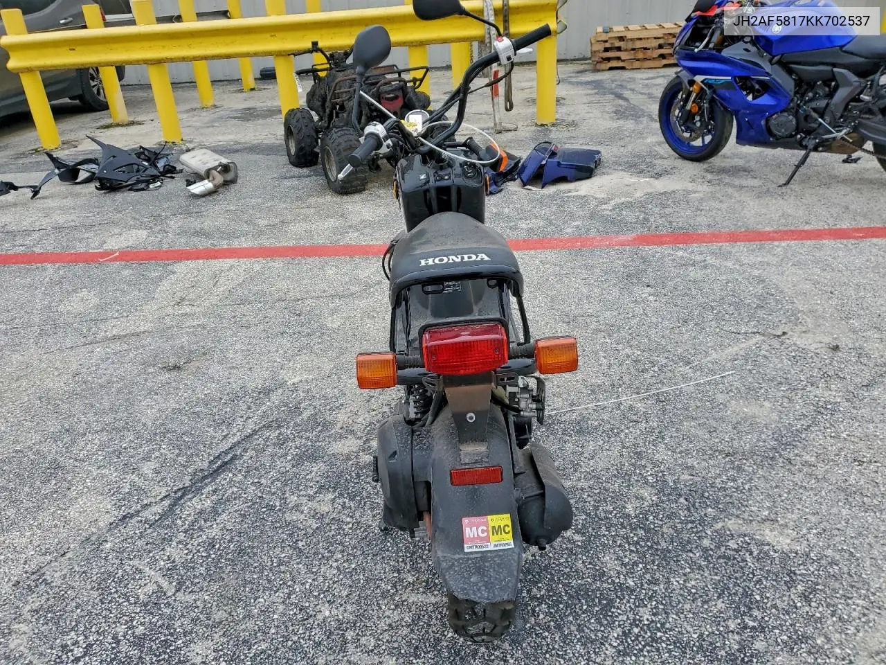 JH2AF5817KK702537 2019 Honda Nps50