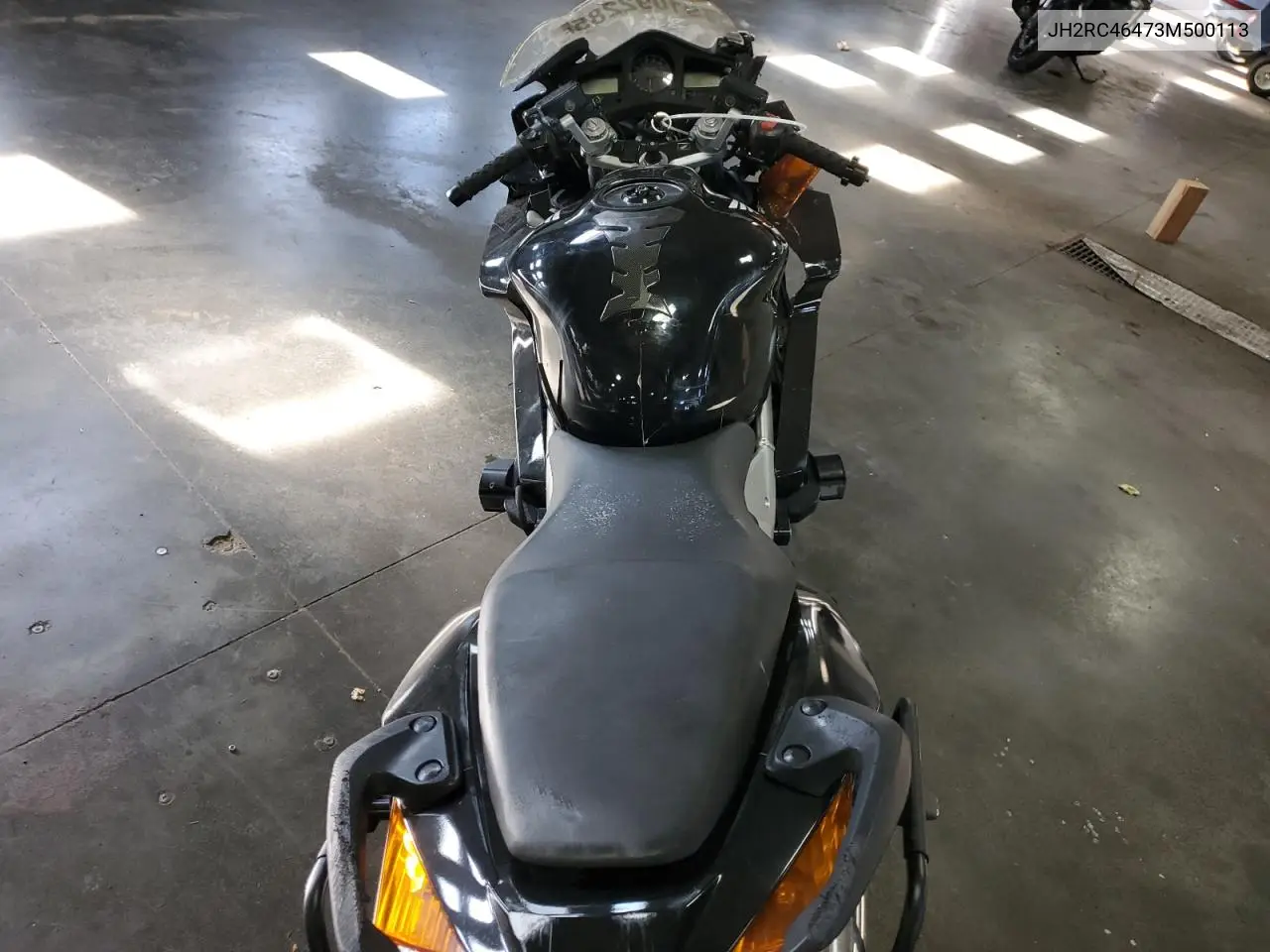 JH2RC46473M500113 2003 Honda Vfr800 A