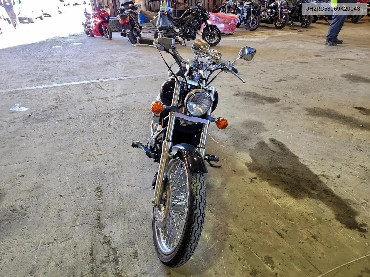 JH2RC53069K200431 2009 Honda Vt750 C2