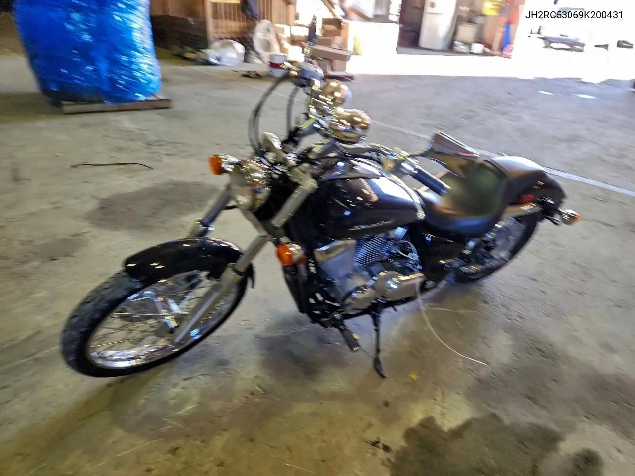 JH2RC53069K200431 2009 Honda Vt750 C2