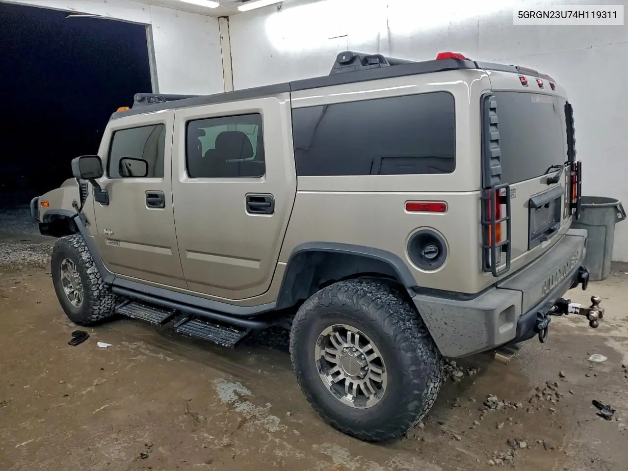 5GRGN23U74H119311 2004 Hummer H2