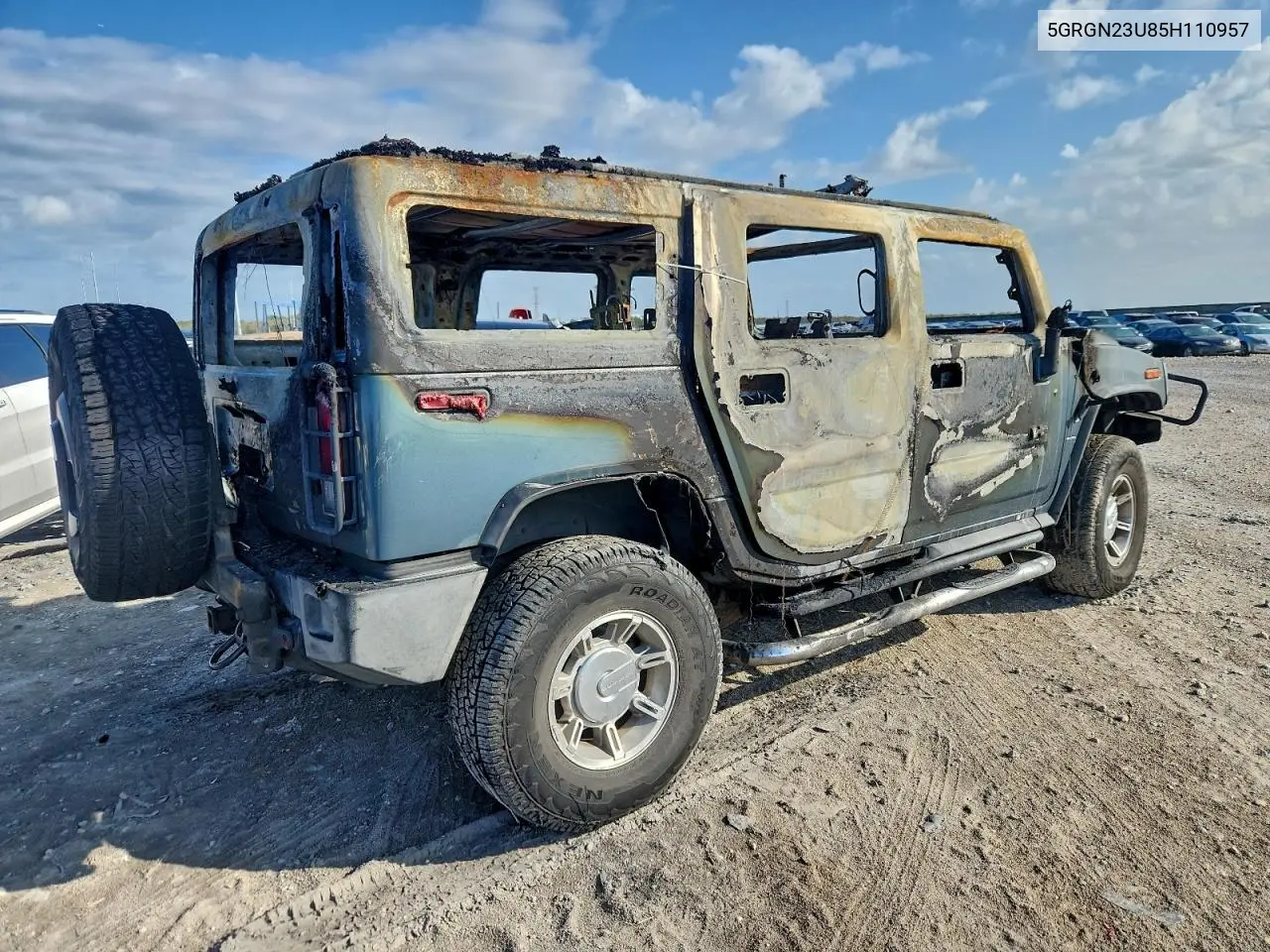 5GRGN23U85H110957 2005 Hummer H2